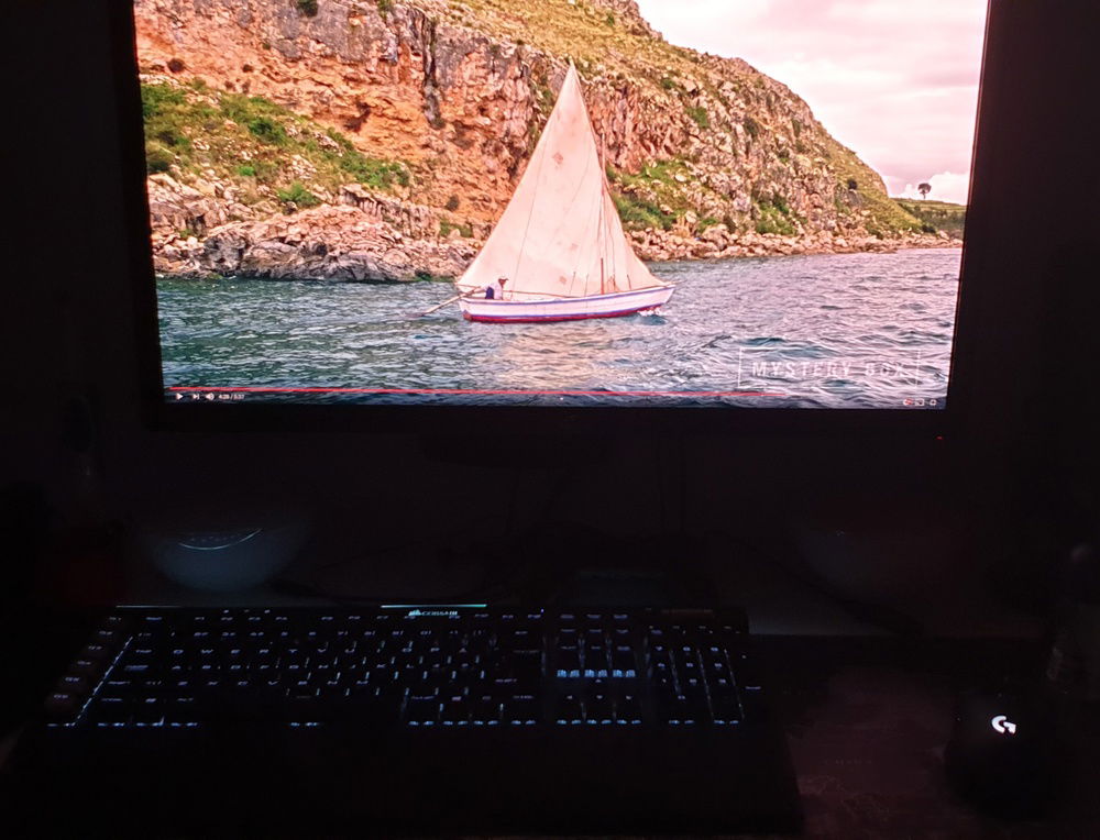 Display, keyboard and mouse