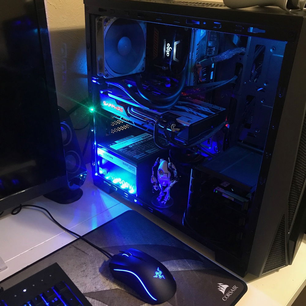 Showing the space within the case to put a full size card and the space of which my AIO has in it