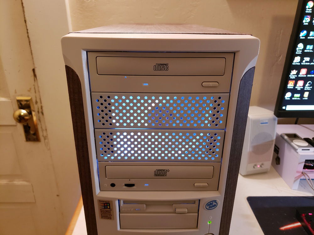 A fan where the optical drives used to be