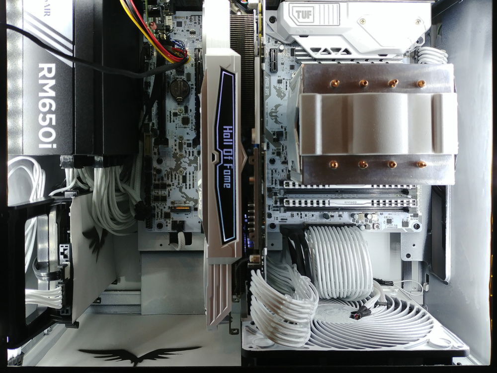 Clear view of internals