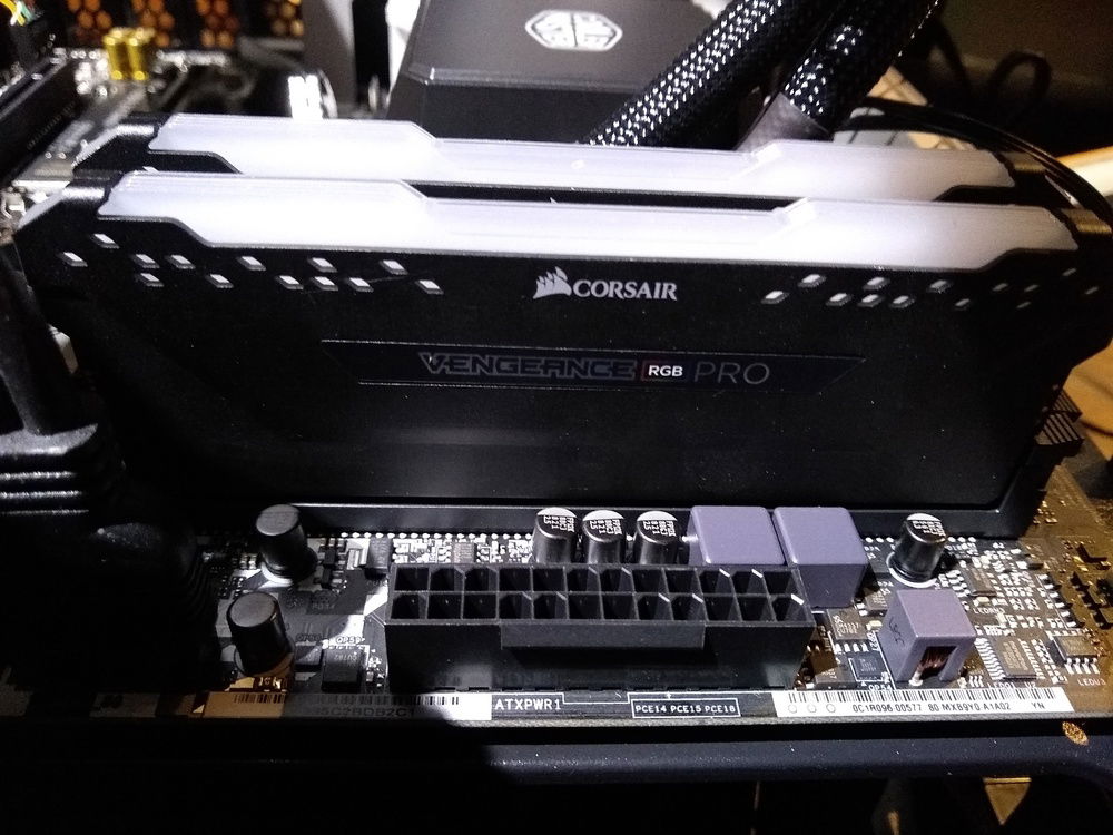 2x8g Vengeance pro RGB