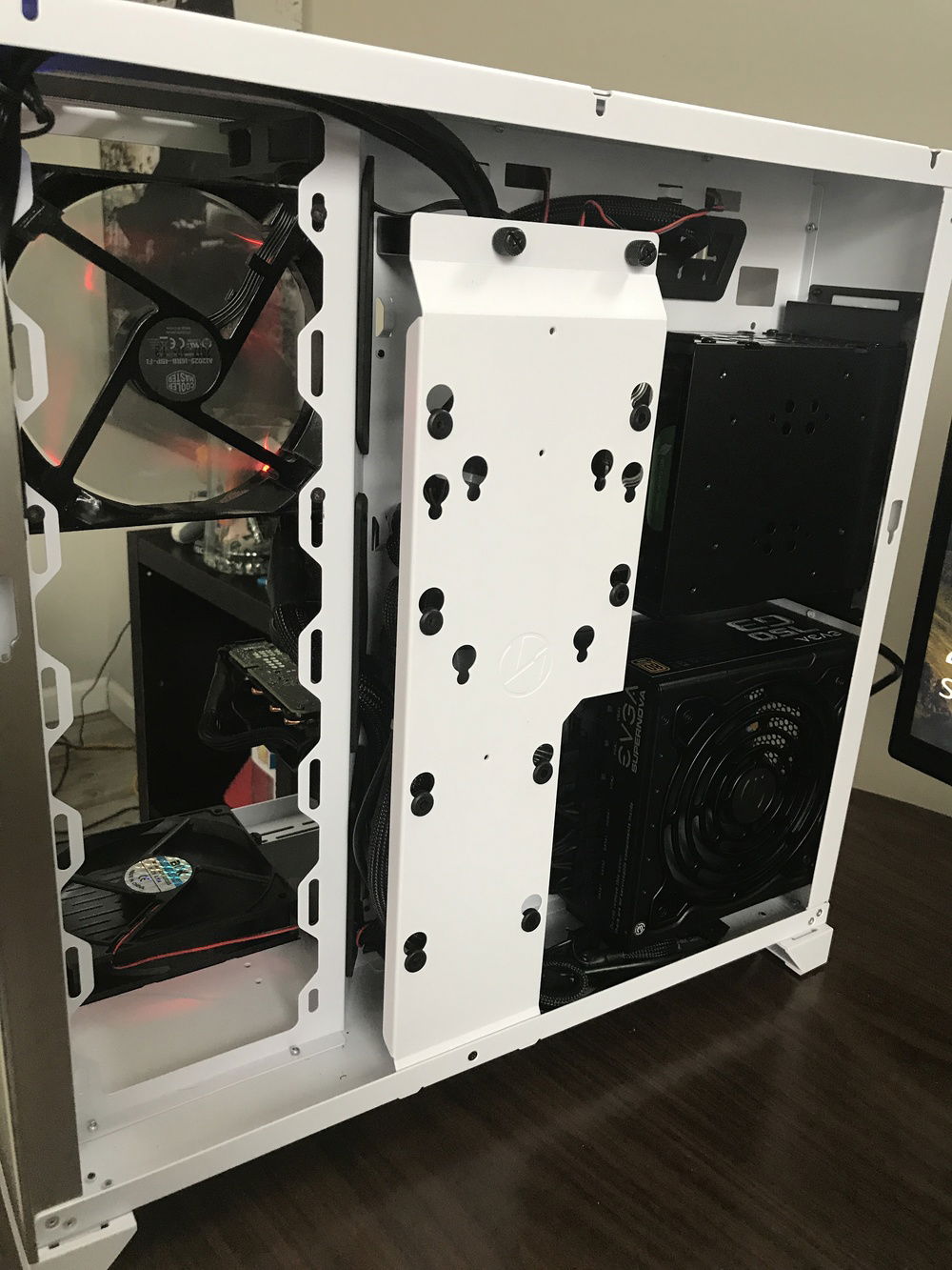 Second chamber with cable management