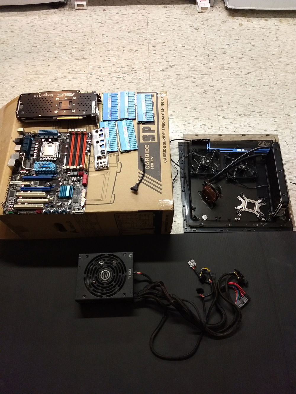 Hardware after a 2 hour clean, alcohol wipes, cotoon swabs, PC vacuum, aircan. Before putting it into my new case.