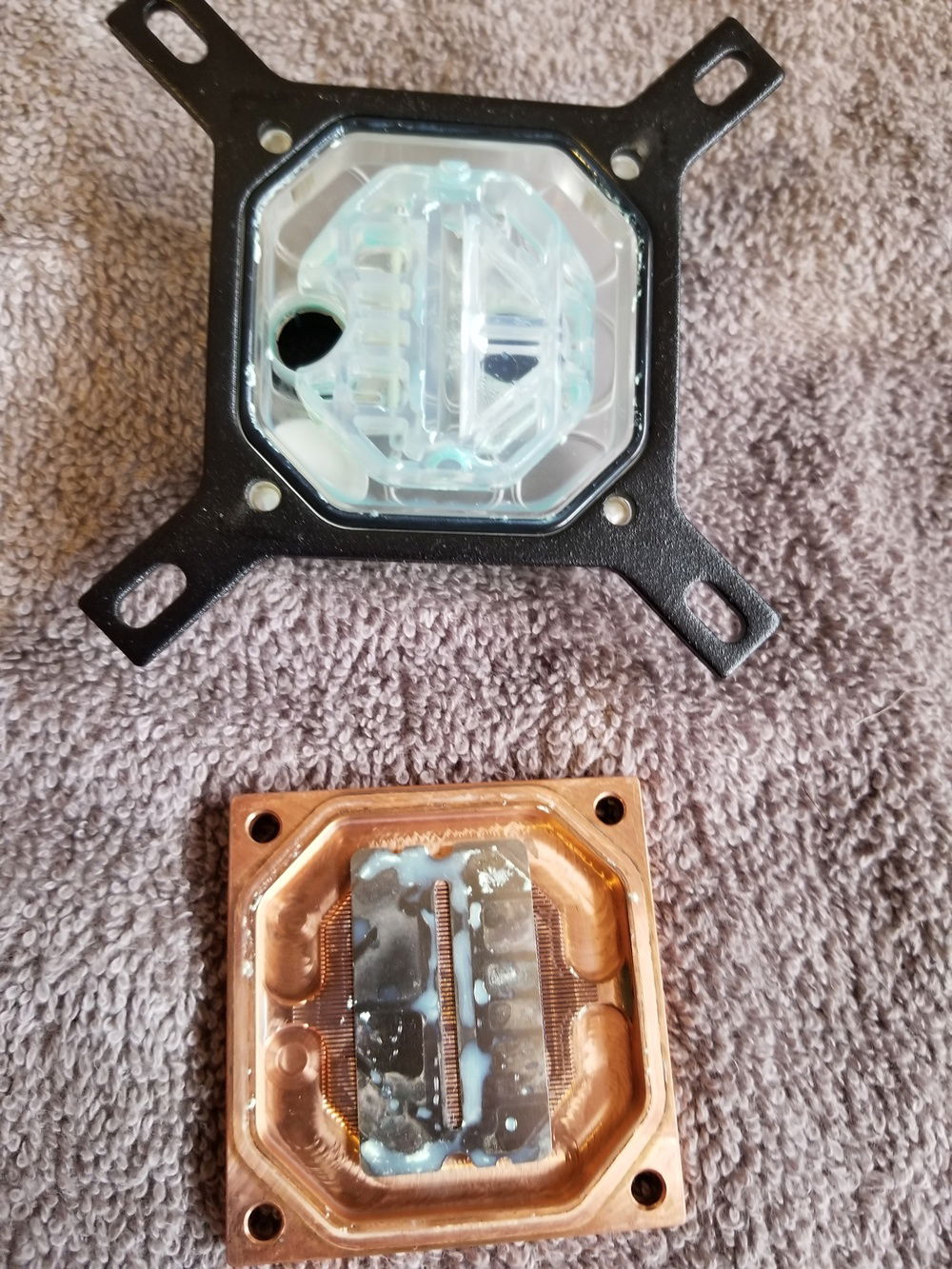 CPU block didnt get as much build up so I think the gpu block was catching most of it.