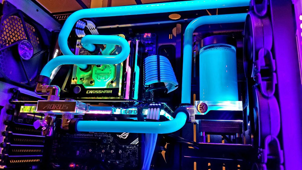 The UV reaction came out great thanks to EK cryofuel solids and Nanoxia rigid UV strips!