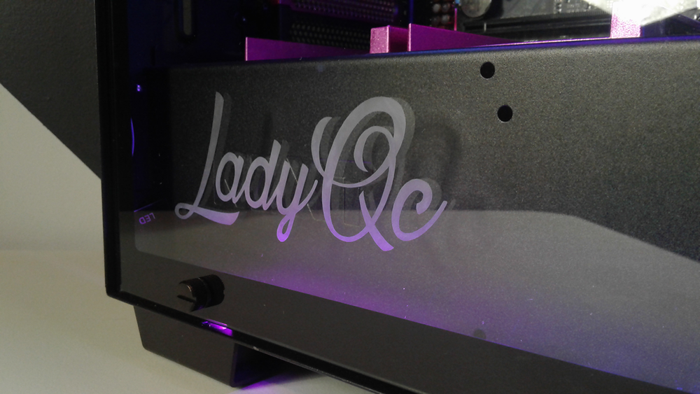 tempered glass etched with gamer tag