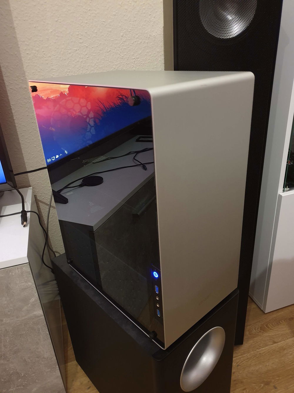 look with sidepanel on