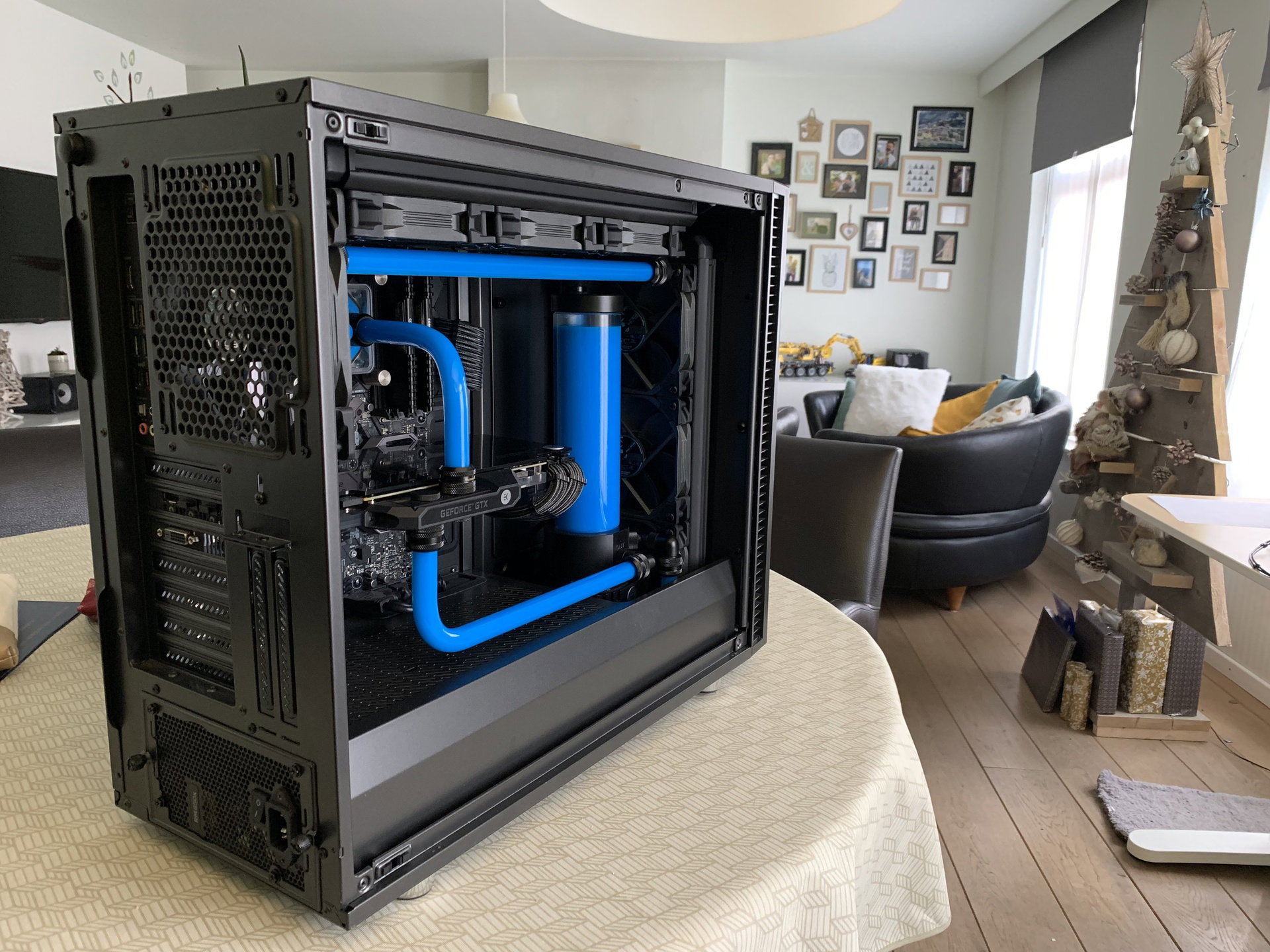 Broodro0ster's Define R6 » builds.gg