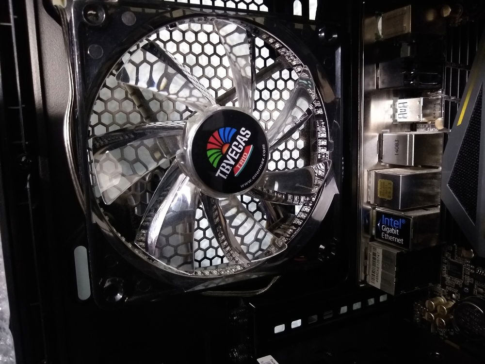 120mm enermax Vegas fan discontinued