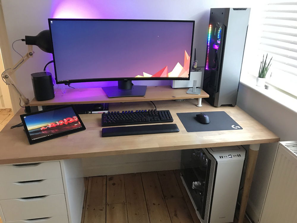 Full setup, including the secondary system (details to follow on a different build) used for day-to-day computing, and the Lenovo X1 Tablet gen 3.  All the machines connect directly to the monitor which has a built-in kvm-like functionality which allows to share peripherals by simply changing the input source.