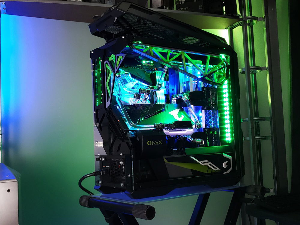 The completely re-fabricated back of the H500M case.