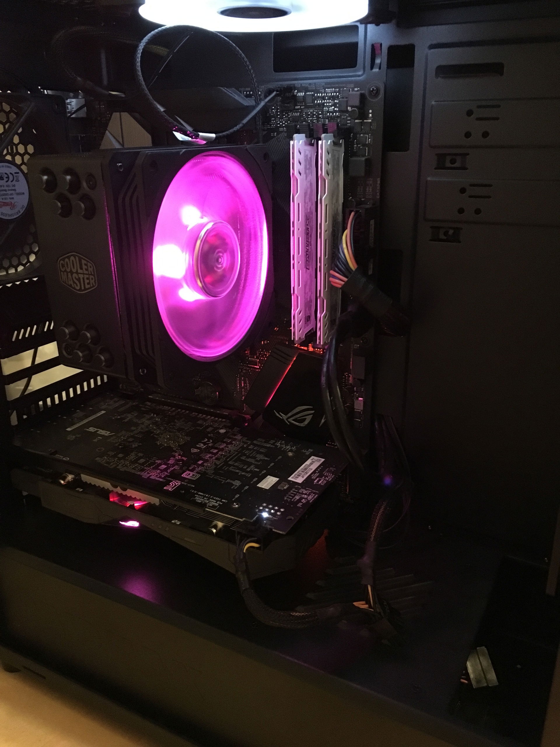 GPU in the second Pci-e slot » builds.gg