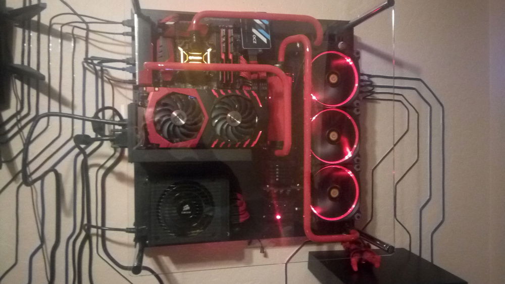 Now just think of this but with a RTX 2080 TI Founders.
sorry for the reflection.