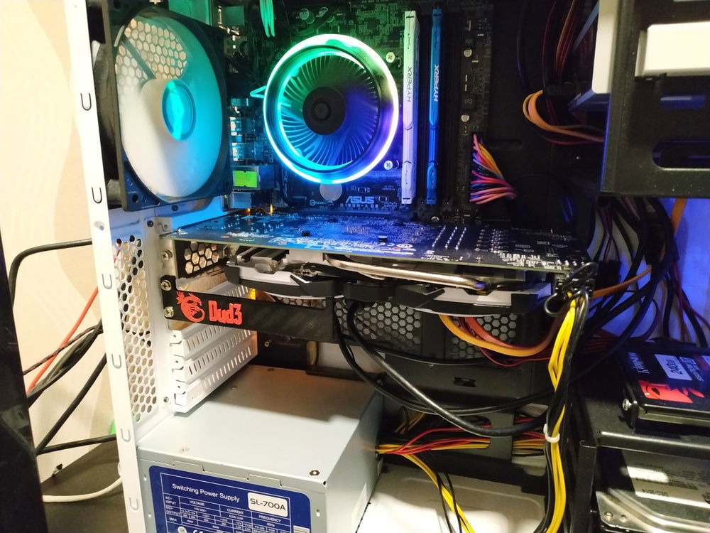 Cable management level over 9000!!!!