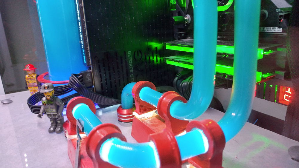 PremoChill Vue flows to keep this rig cool