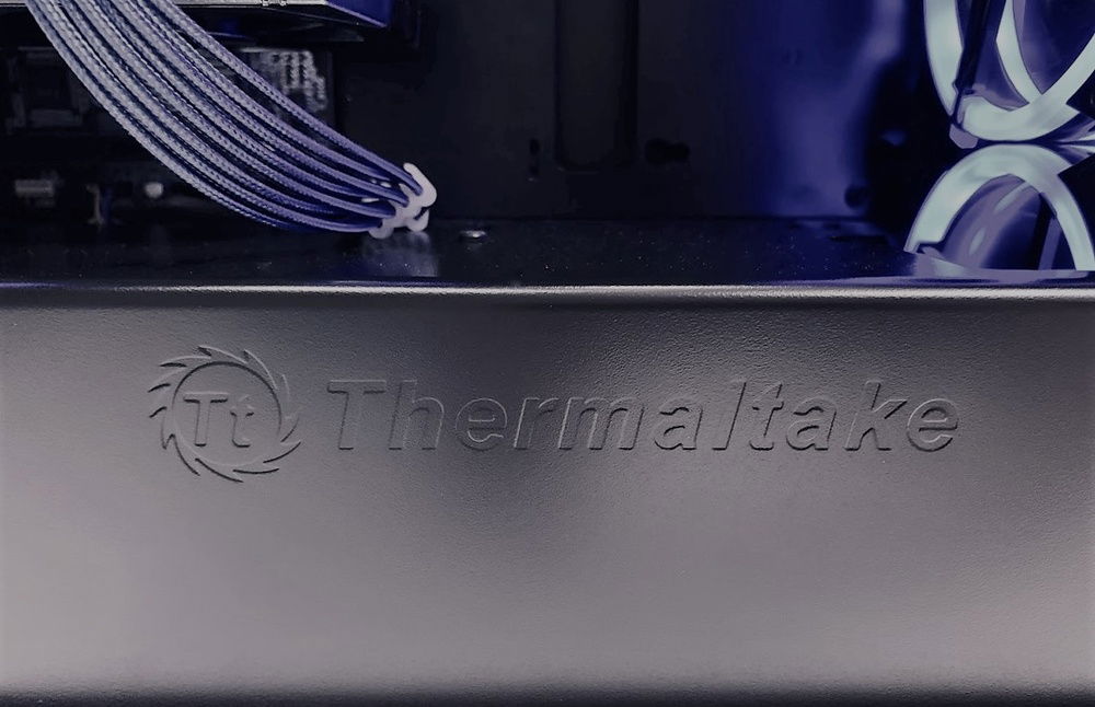 Thermaltake H18