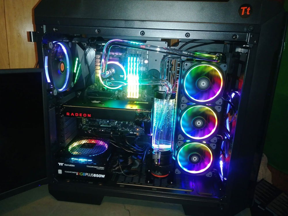 Just the pc pic of the very first start up
