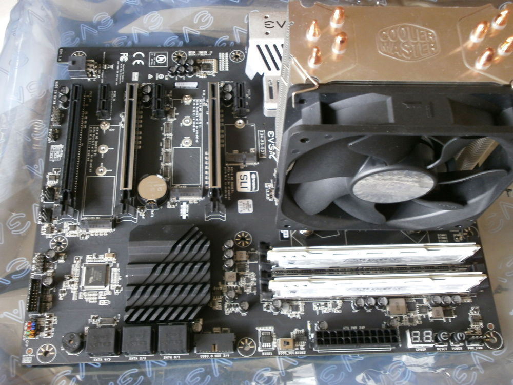 After mb + cpu + ventirad + ram assembly