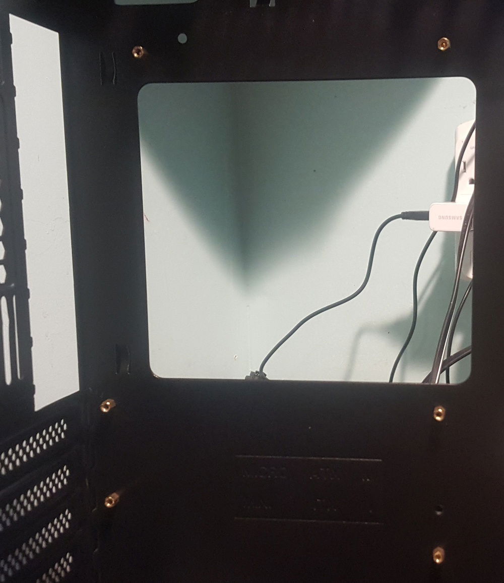 Look at that!! No need to add or change any motherboard mount positions.