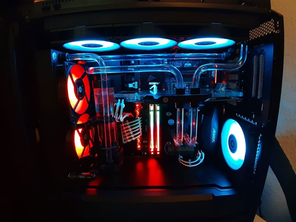 And I think this is one of the best combos , it kinda represents Star Wars battle  and it just looks sick.