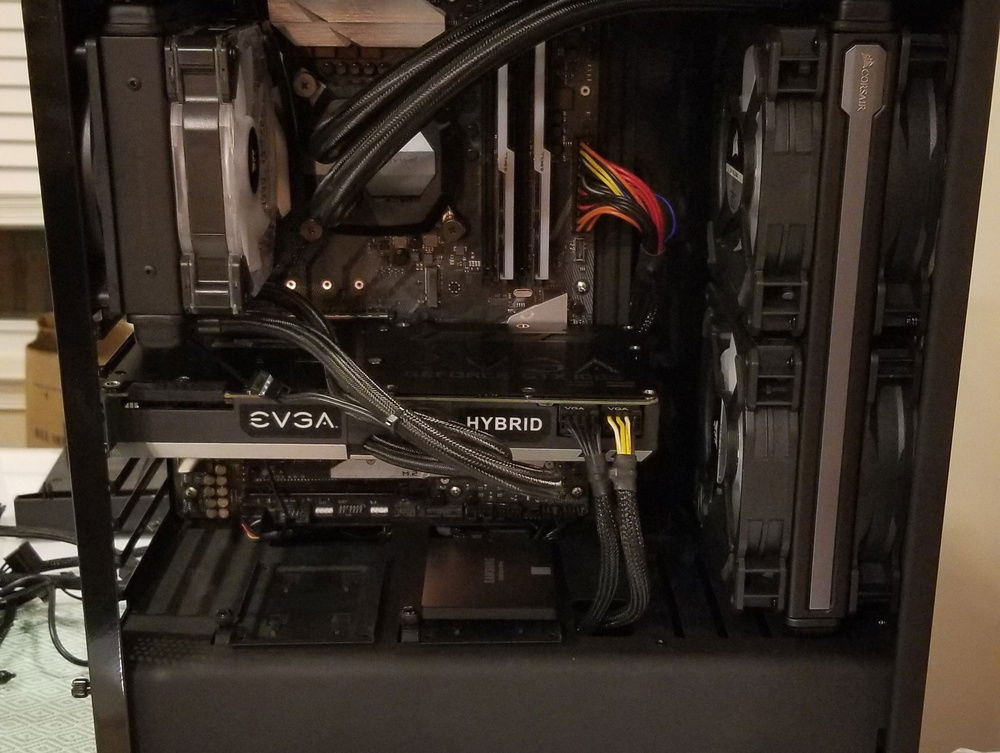 Final case configuration.  Push pull on both rads, and 120 exhaust on top.