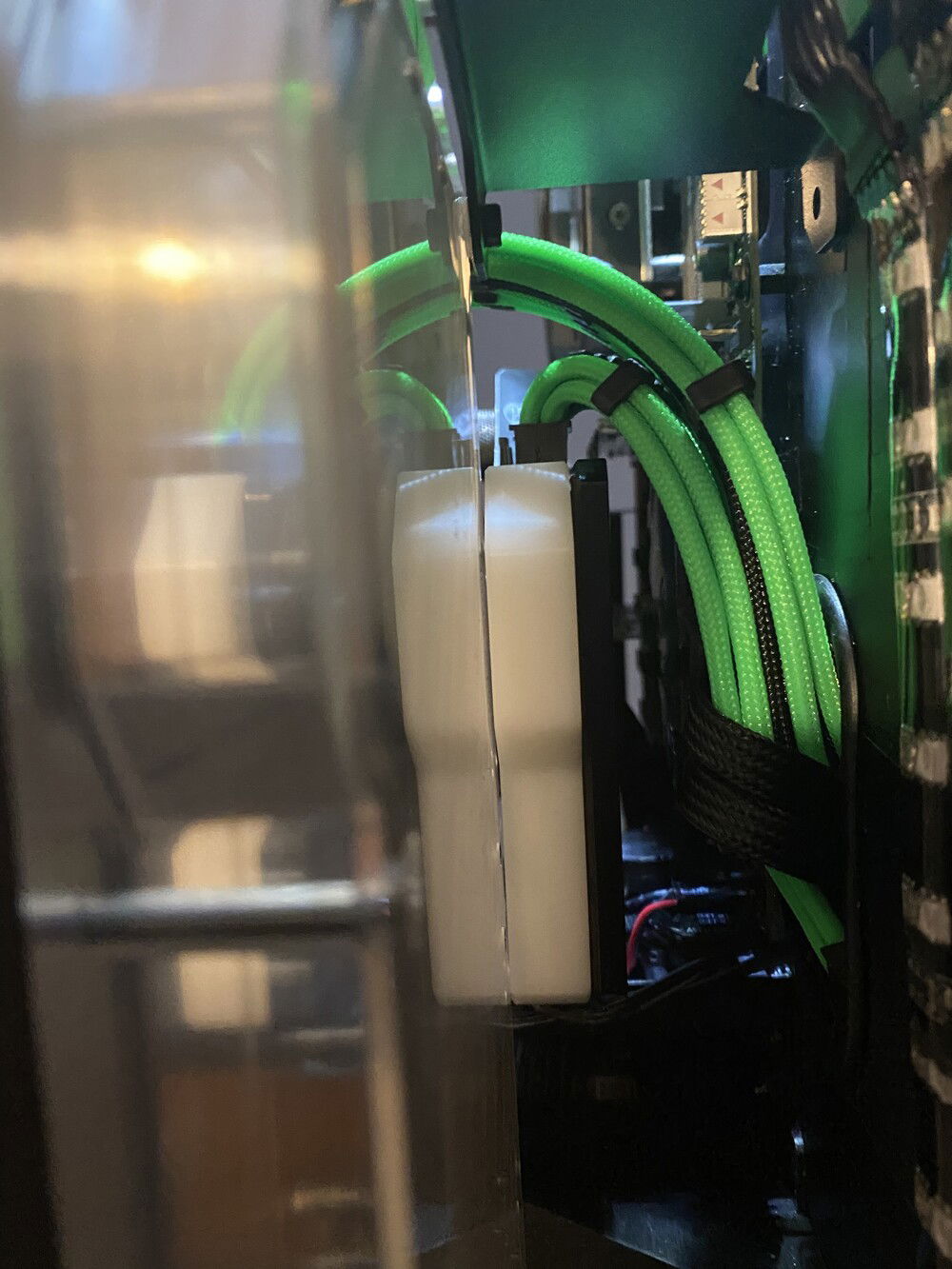 Like a glove. It’s not touching I promise.

2.0