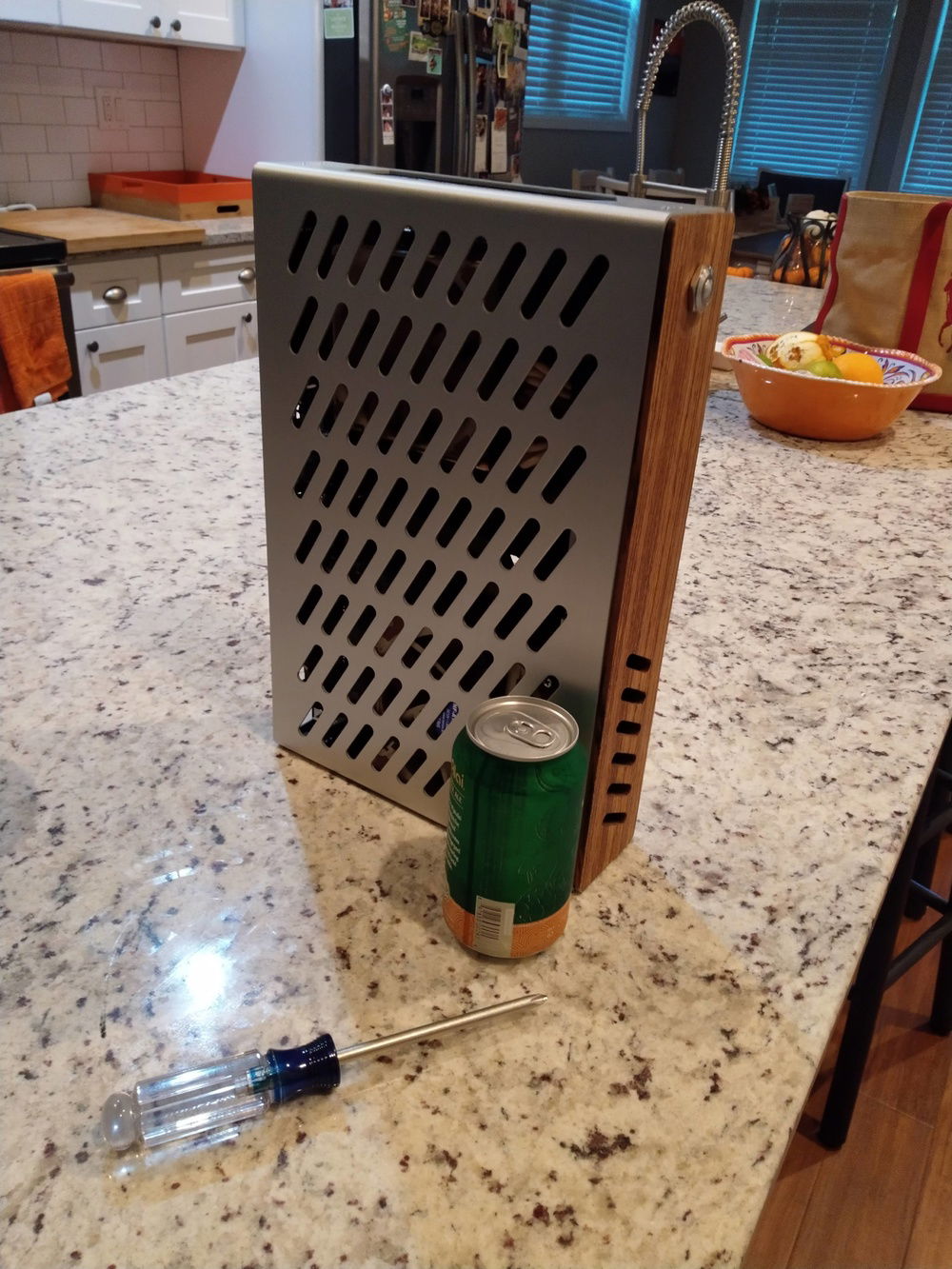 No banana, but beer can comparison.