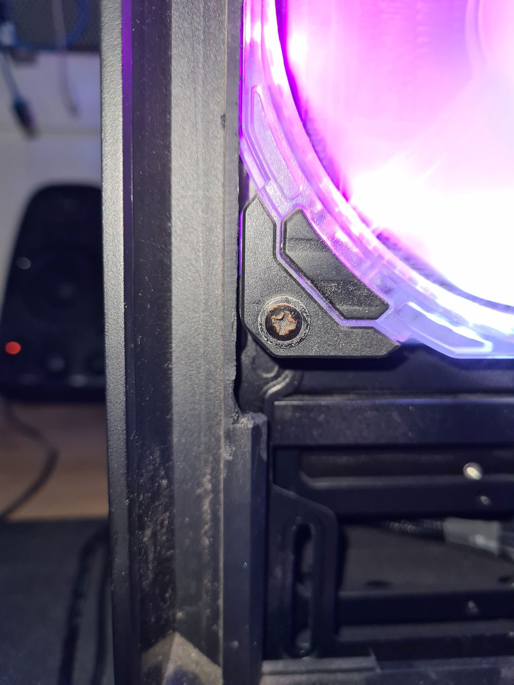 trim to front outer panel to mount 140mm fans so i could mount 280mm AIO Rad up front