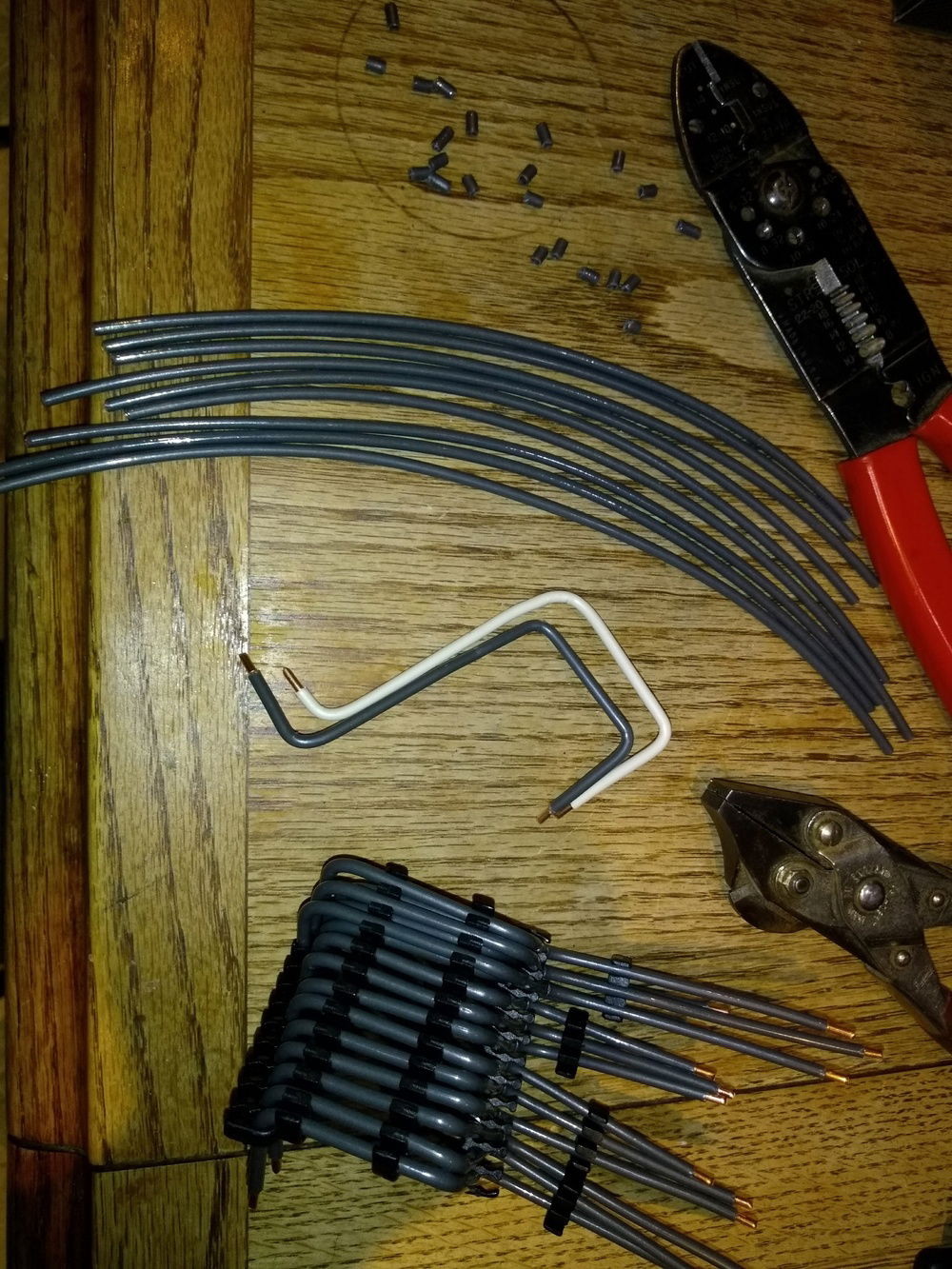 Making a custom 24 pin cable