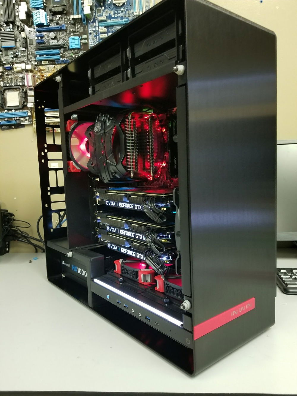 INWIN 909 3-Way SLI » builds.gg