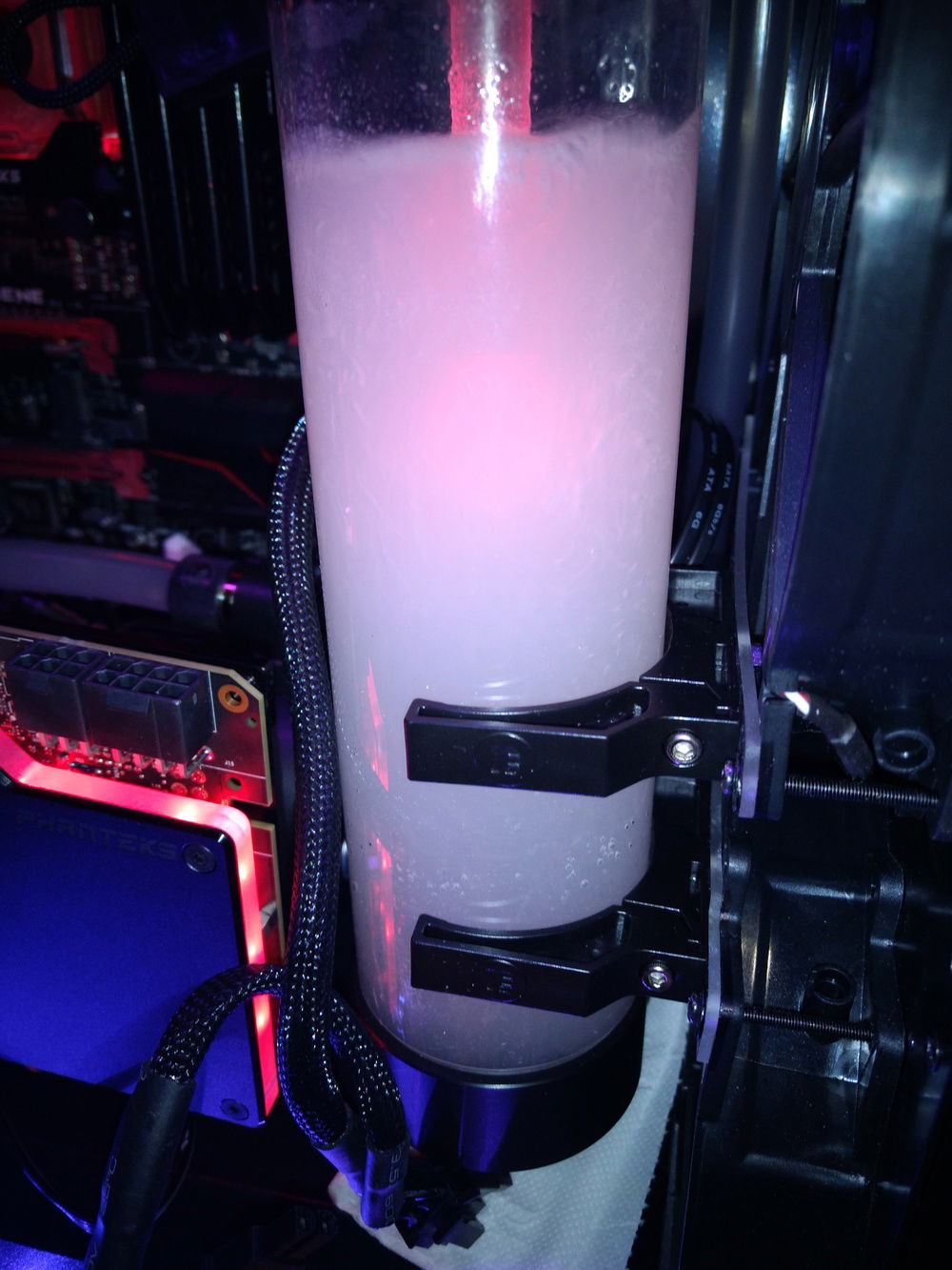 Bonus: This is why ekwb tells you to not use vinegar.