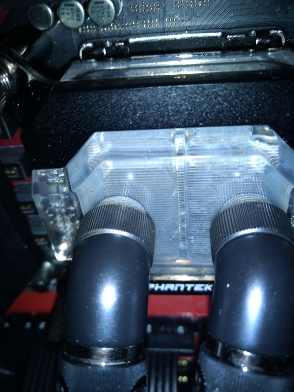 Bonus: This is why ekwb tells you to not use vinegar.