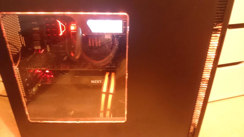 Case panel on!