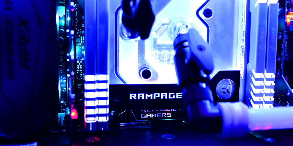 Close up EK Monoblock