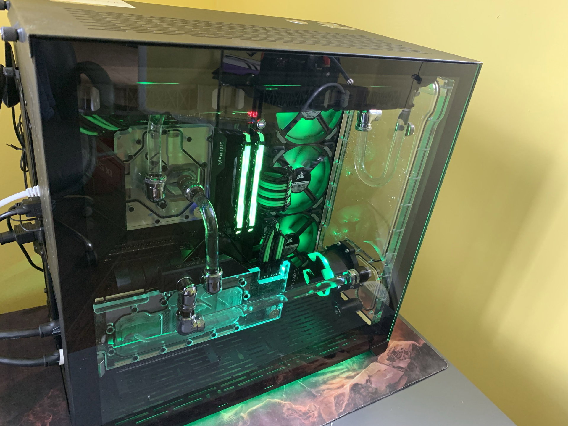 011D Razer waterloop build » builds.gg