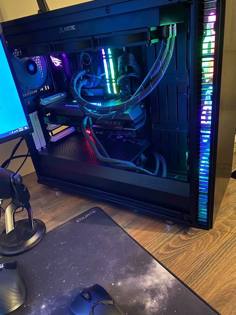 Embrace the RGB » builds.gg