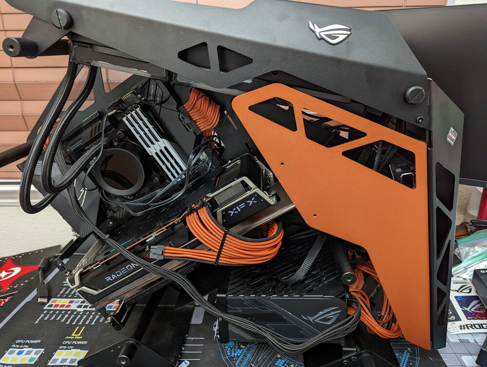 New Upgrade: Can't wait to replace the 3 x 8pin CableMod with my coming 2 x 8pin Cablemod cable.