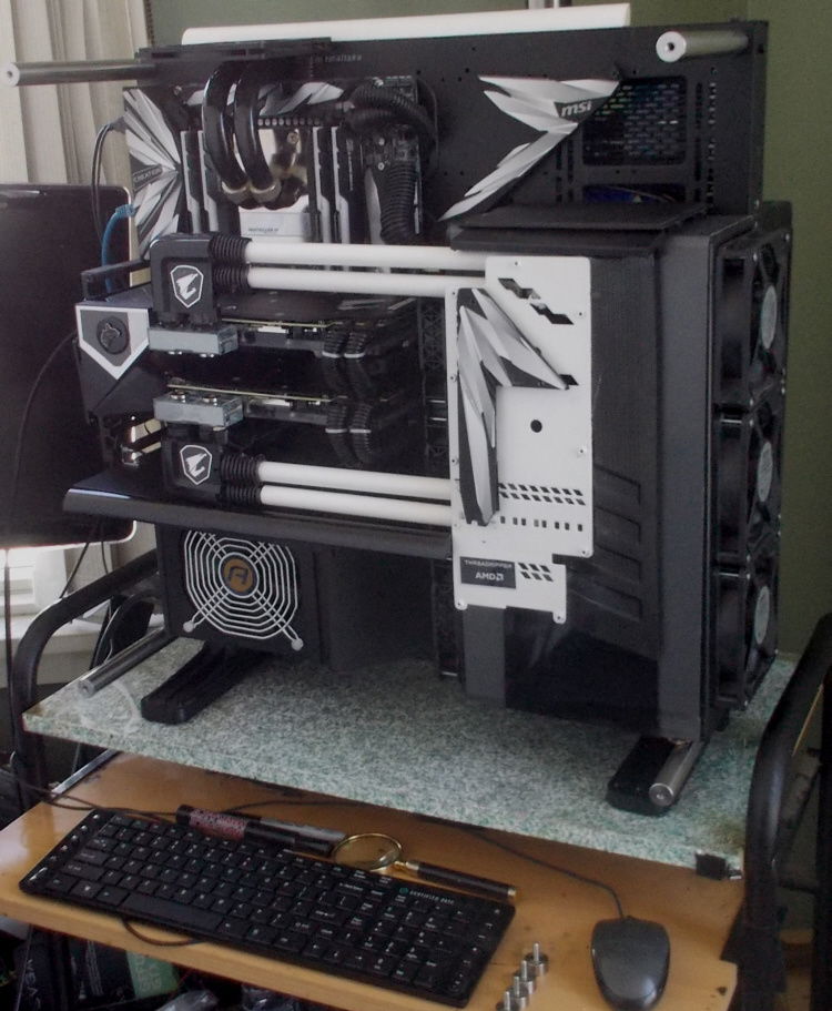 Full view, including baffles and covers (including on PSU)