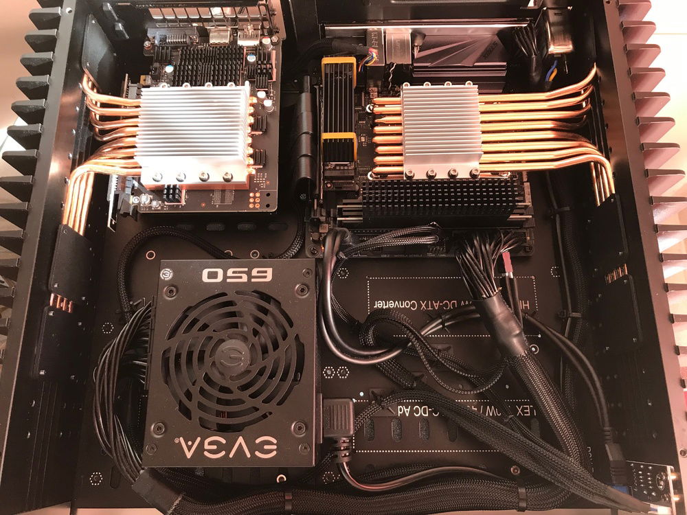 Inside the system, heatsinks everywhere!
