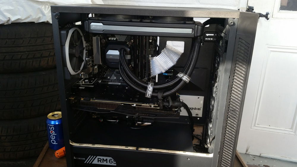 Front Cable Management.