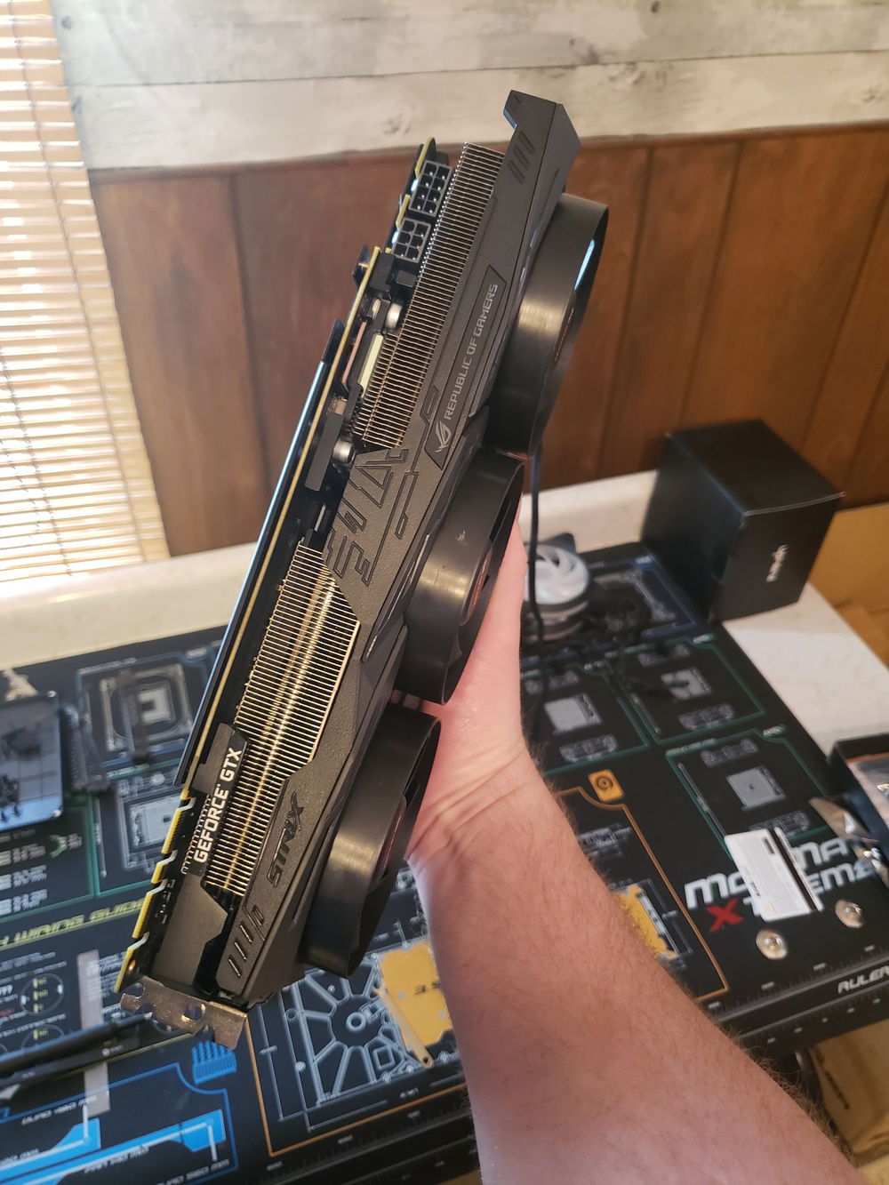 GTX 1080 STRIX with GTX 1080ti cooler modded with be quiet 92mm Pure Wings 2