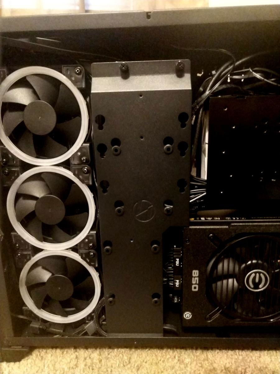 Right side panel removed - you don't want to see what it looks like under that modesty panel.