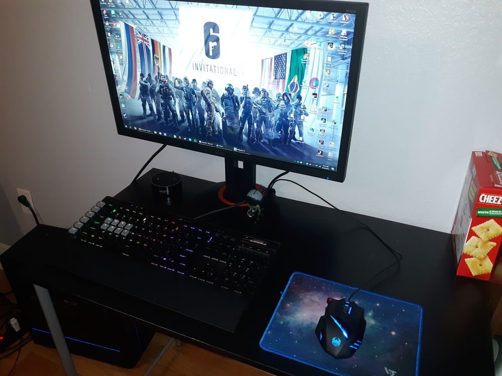 Full Setup From Right
+CHEEZ-ITs