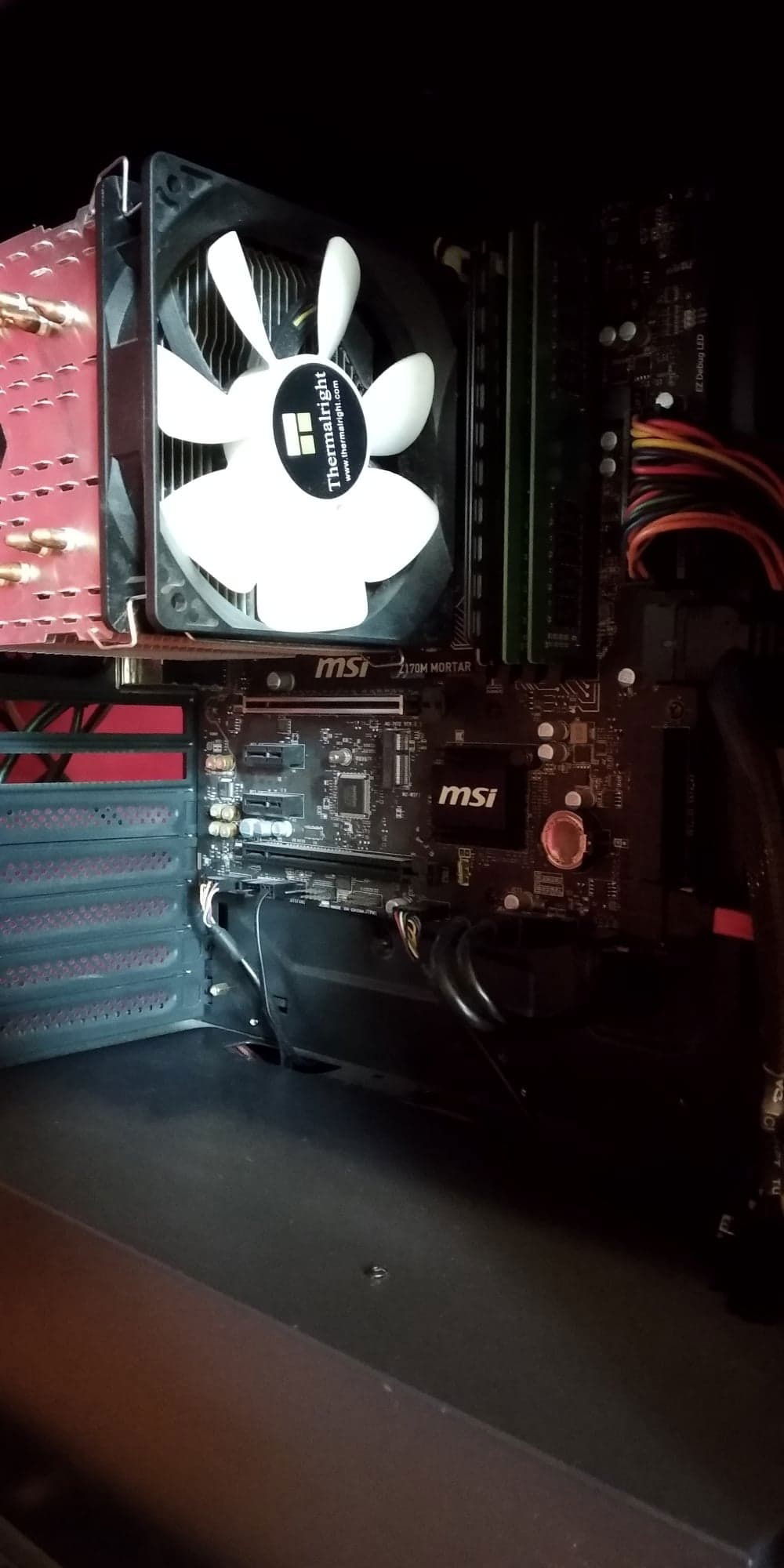 Inside of the PC, for now no GPU installed becouse I've just sold my GPU to buy a better one (before upgrade)