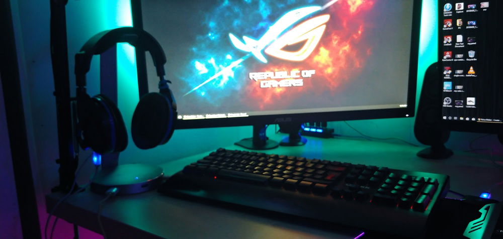 Mk. 2 setup ver2 please don't mind the cables im on it :)