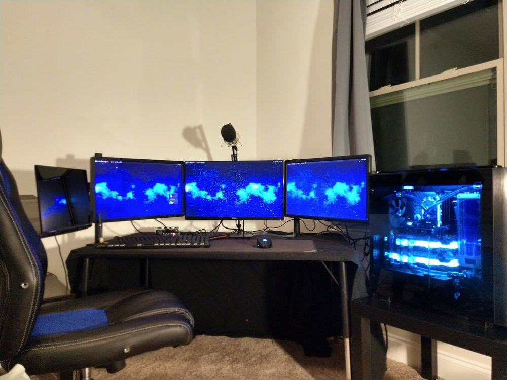 Here's the whole command center in all of it's glory.
