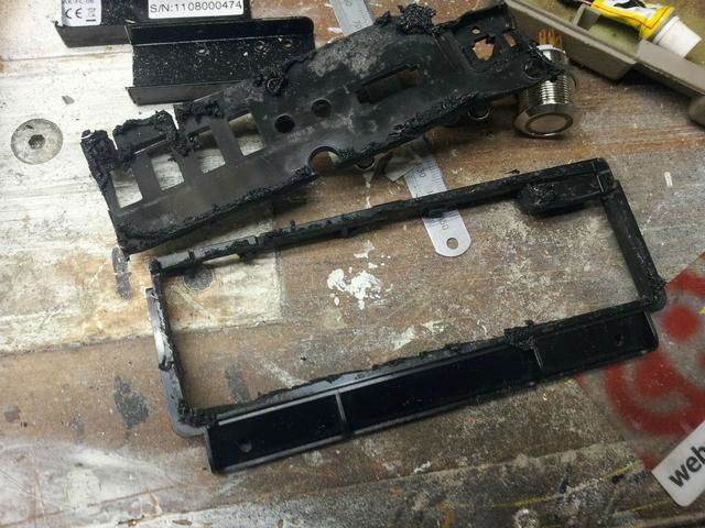 Integrating the Akasa Fan Control Jr into the front panel