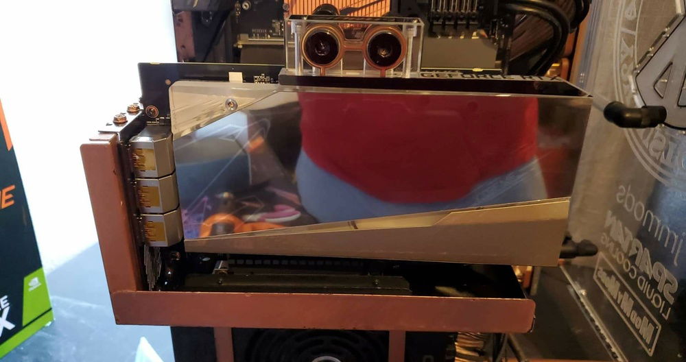 Yes everything is connected. I wanted to keep it lowprofile this time.