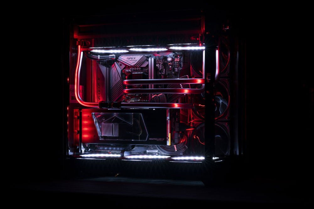 For a brief moment, Asus's RGB software wasn't totally broken. Build looks better without RGB IMO.