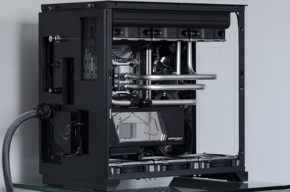 WAudio Hi-End Hifi Audio AC Power Cable Power Cord matching the Cablemod Carbon cables.